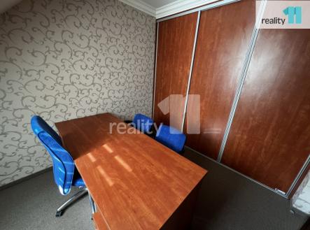 4 | Pronájem - kanceláře, 61 m²