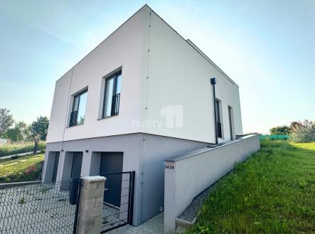 3 | Pronájem bytu, 3+kk, 75 m²