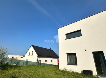 4 | Pronájem bytu, 3+kk, 75 m²
