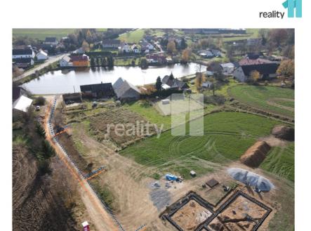 2 | Prodej - pozemek pro bydlení, 1 777 m²