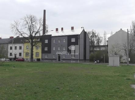 2 | Prodej - nájemní dům, 1 192 m²