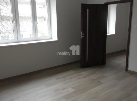 3 | Prodej - nájemní dům, 1 192 m²