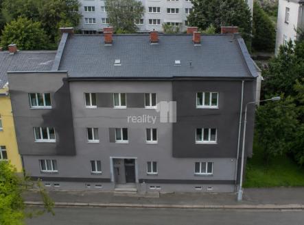 Prodej - nájemní dům, 1 192 m² obrázek