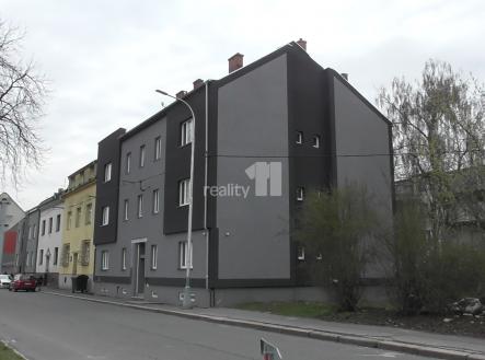 2 | Prodej - nájemní dům, 1 192 m²