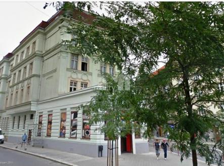 3 | Pronájem - komerční objekt, administrativní budova, 196 m²