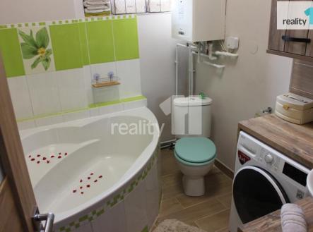 4 | Pronájem bytu, 1+1, 37 m²