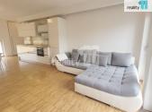 Pronájem bytu, 2+kk, 66 m²