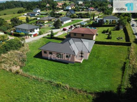 3 | Prodej - dům/vila, 246 m²