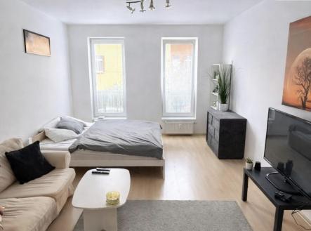 1 | Pronájem bytu, 1+kk, 50 m²