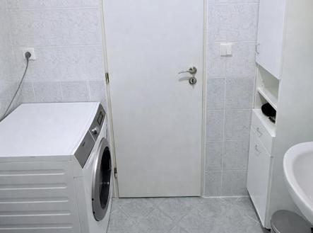 4 | Pronájem bytu, 1+kk, 50 m²