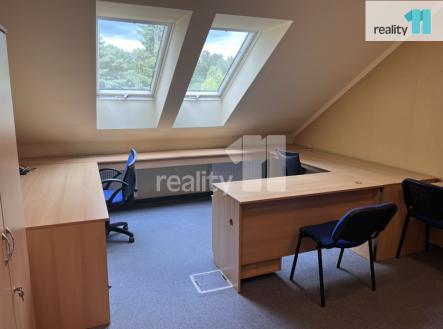 2 | Pronájem - kanceláře, 22 m²