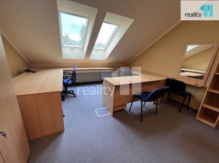 4 | Pronájem - kanceláře, 22 m²
