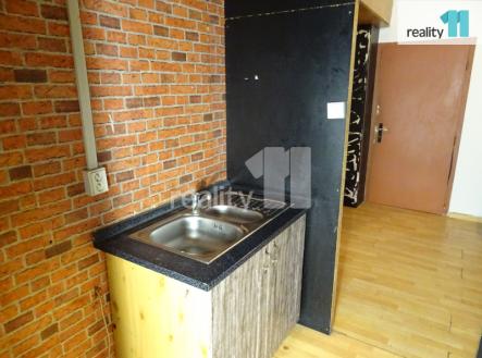 3 | Pronájem bytu, 2+kk, 43 m²