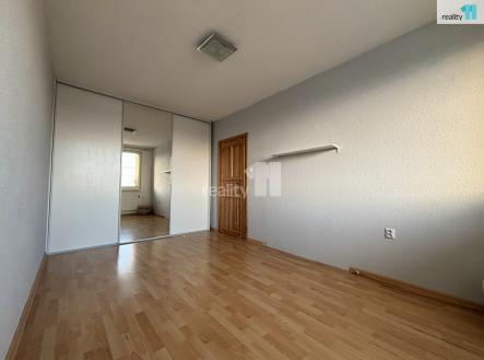 3 | Pronájem bytu, 2+kk, 40 m²