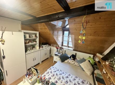 3 | Prodej - dům/vila, 300 m²
