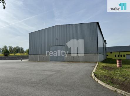 Prodej - komerční objekt, průmyslový areál, 19 042 m²