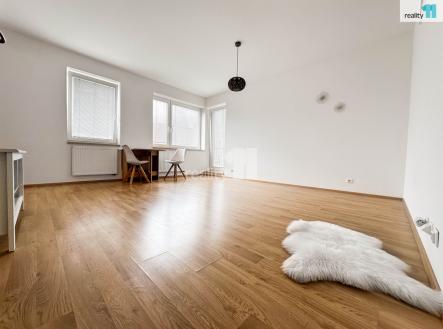 3 | Pronájem bytu, 2+kk, 58 m²