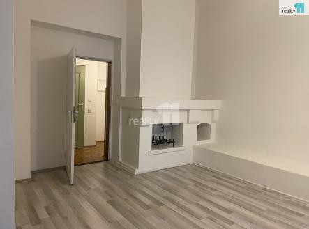 3 | Pronájem - obchodní prostor, 50 m²