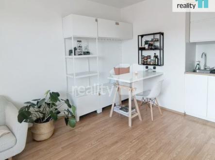 4 | Prodej bytu, 1+kk, 32 m²