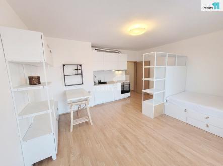 2 | Prodej bytu, 1+kk, 32 m²