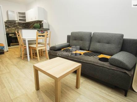 2 | Pronájem bytu, 2+kk, 38 m²