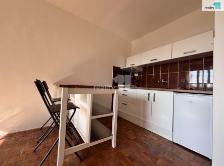 3 | Pronájem bytu, 1+kk, 27 m²