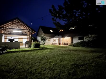 1 | Prodej - dům/vila, 282 m²