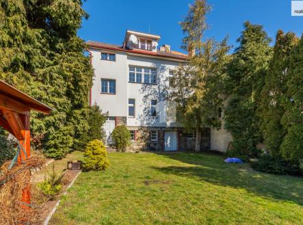 1 | Prodej - dům/vila, 468 m²