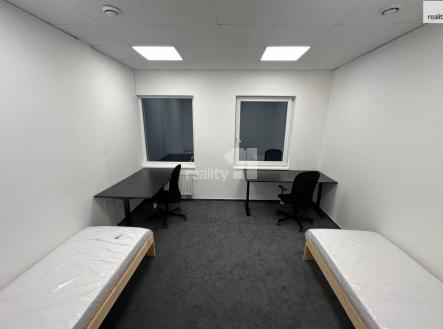 7 | Pronájem bytu, atypický, 132 m²