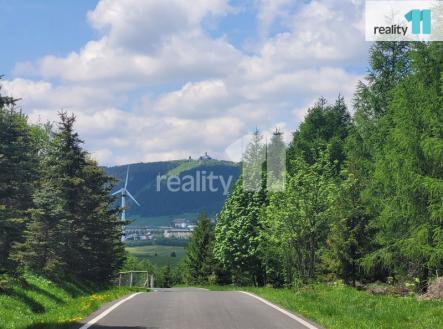 8 | Prodej - pozemek pro bydlení, 2 335 m²