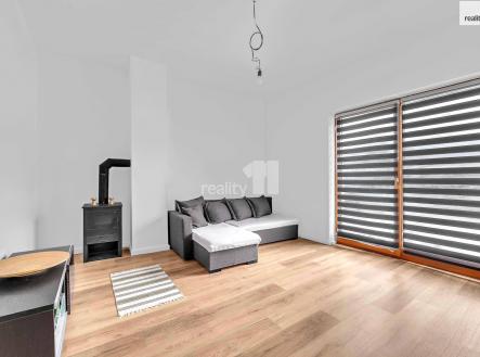 4 | Pronájem - dům/vila, 170 m²