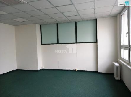 3 | Pronájem - kanceláře, 30 m²