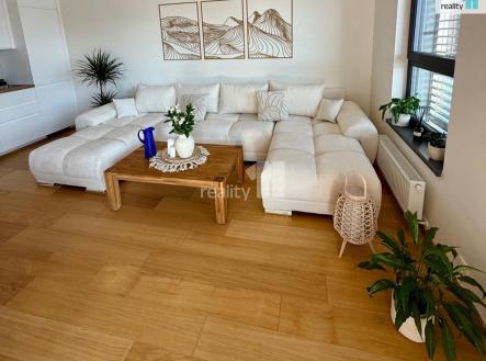 2 | Prodej bytu, 2+kk, 57 m²