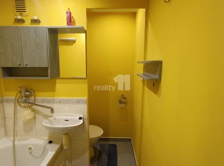 4 | Pronájem bytu, 2+kk, 36 m²