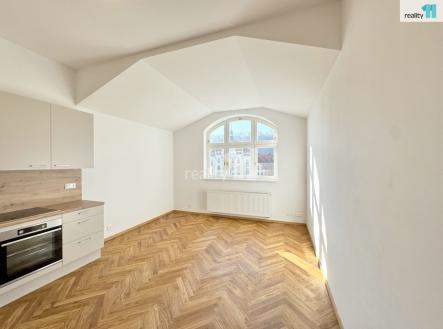 3 | Pronájem bytu, 3+kk, 82 m²