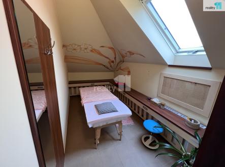 3 | Pronájem - obchodní prostor, 10 m²