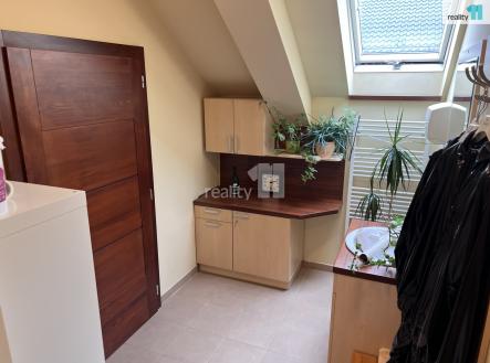 4 | Pronájem - obchodní prostor, 10 m²