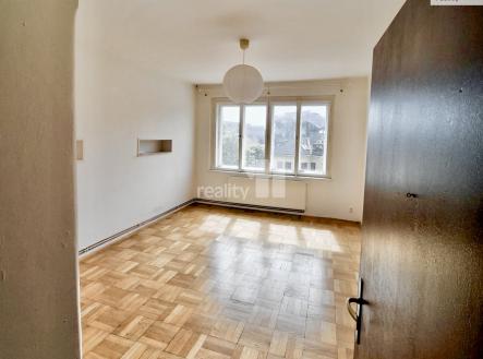 1 | Pronájem bytu, 2+kk, 42 m²