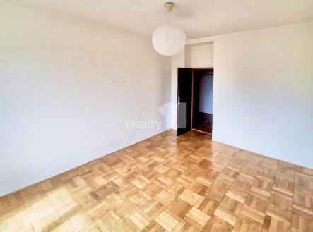 3 | Pronájem bytu, 2+kk, 42 m²