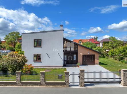 1 | Prodej - dům/vila, 176 m²