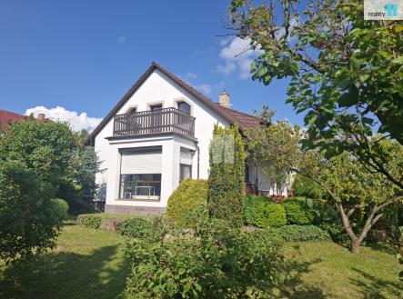 2 | Prodej - dům/vila, 156 m²