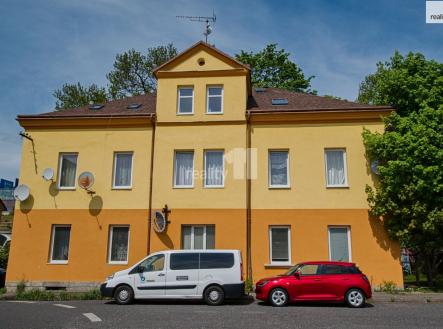 3 | Prodej - nájemní dům, 465 m²