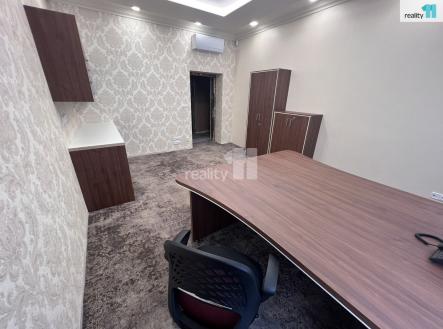 3 | Pronájem - kanceláře, 18 m²