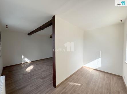 3 | Pronájem bytu, 1+1, 43 m²