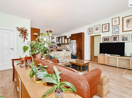 4 | Prodej - dům/vila, 149 m²