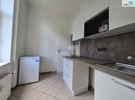 1 | Pronájem - kanceláře, 75 m²