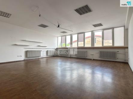 3 | Pronájem - kanceláře, 42 m²