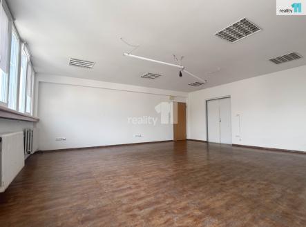 4 | Pronájem - kanceláře, 42 m²