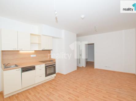 4 | Pronájem bytu, 1+kk, 33 m²