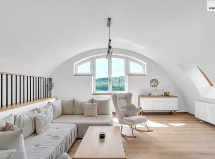 4 | Prodej - dům/vila, 396 m²